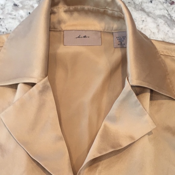 Gold tone blouse - Picture 2 of 3